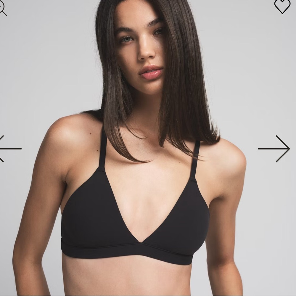 SKIMS FITS EVERYBODY RACERBACK TRIANGLE BRALETTE